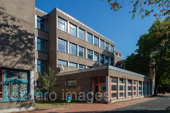 Berlin, Deutschland - Die Kurt-Schumacher-Grundschule in der Puttkamer Strasse in Kreuzberg