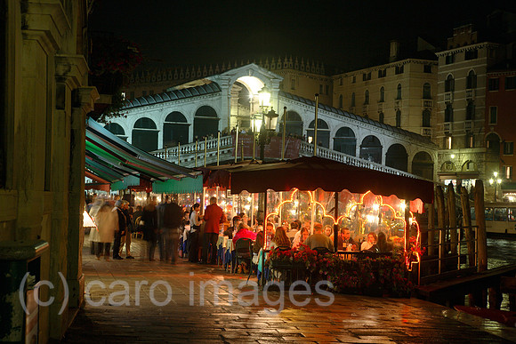 00X061021D061CARO.JPG