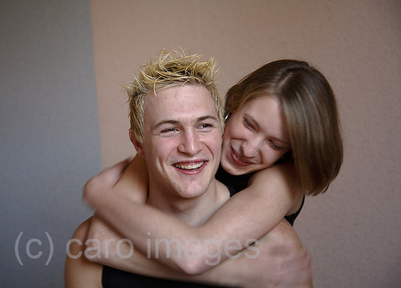 00X070105D033CAROE.JPG