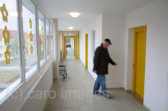 00X061123D016CARO.JPG