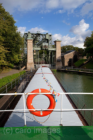 00X090905D106CAROE.JPG