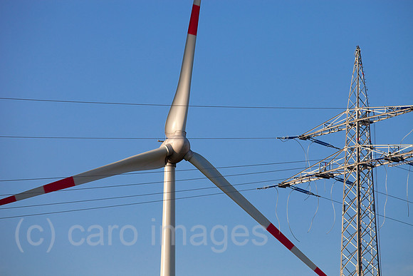 00X090907D114CAROE.JPG