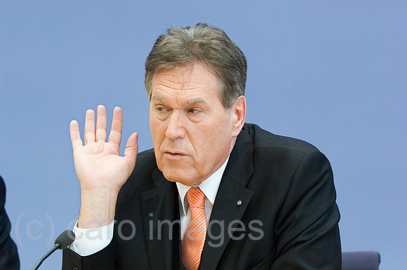 00M060125D010CARO.JPG