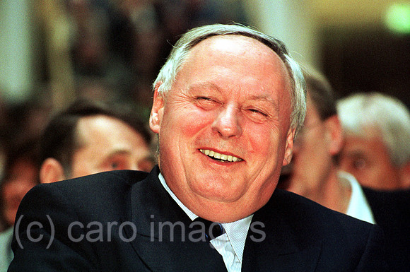 B105713CARO.JPG
