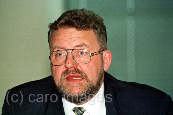 B106932ACARO.JPG