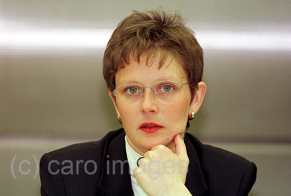 B102904CARO.JPG