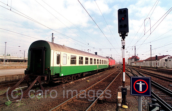 00B103428ACARO.JPG