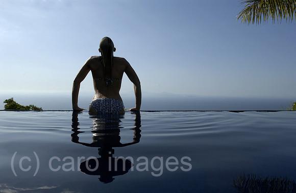 00M040213D031CARO.JPG