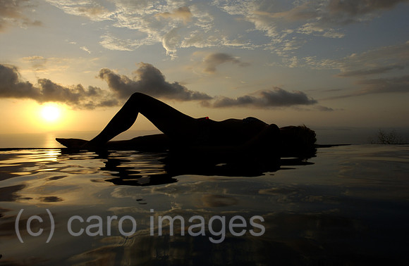 00M040213D064CARO.JPG