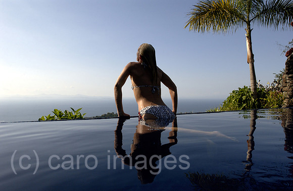 00M040213D033CARO.JPG