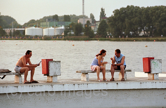 00A199812CARO.JPG