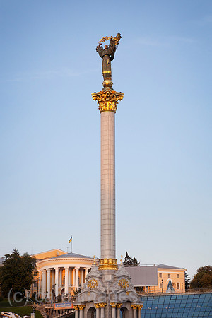 00X120825D066CAROE.JPG