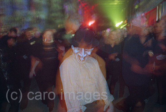 00A200512CARO.JPG