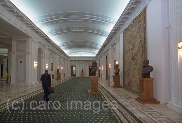 00A205811CARO.JPG