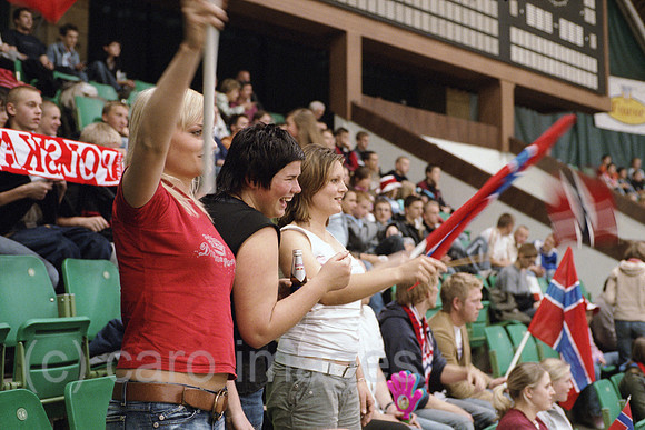 00A200419ACARO.JPG