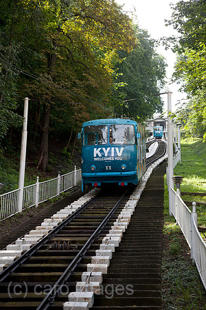 00X120825D005CAROE.JPG