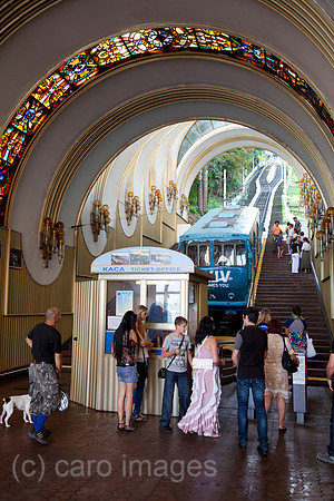 00X120825D004CAROE.JPG