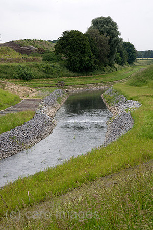 00X120614D022CAROE.JPG