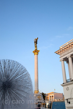 00X120825D065CAROE.JPG