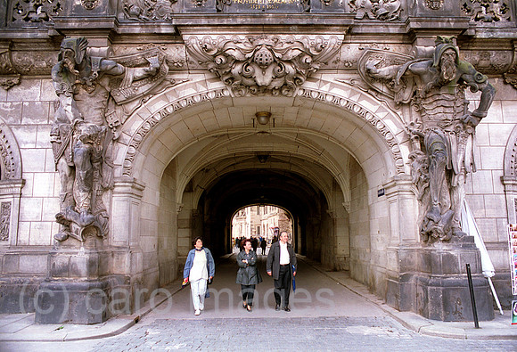 00A98604CARO.JPG