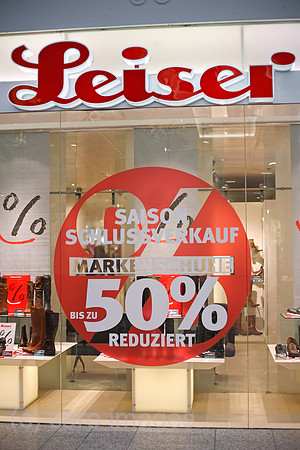 0SP090119D144CAROE.JPG