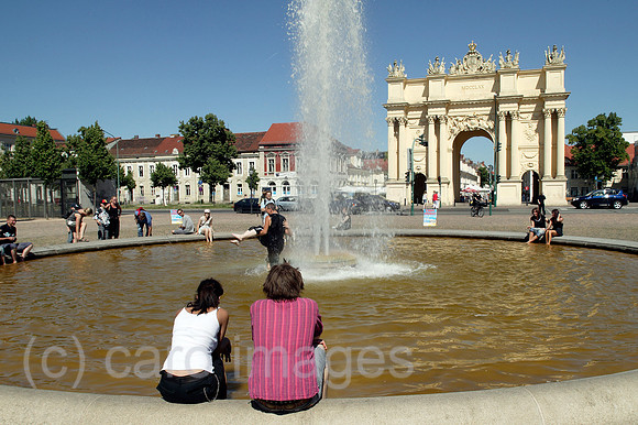 00P060719D006CARO.JPG