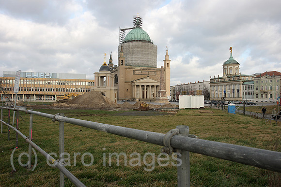00P070114D016CARO.JPG