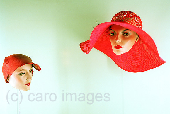 00R062334CARO.JPG