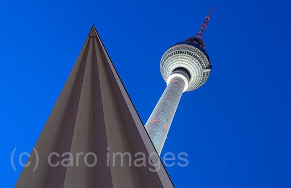 00R070330D002CARO.JPG