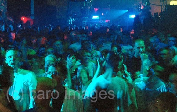 00R064008CARO.JPG