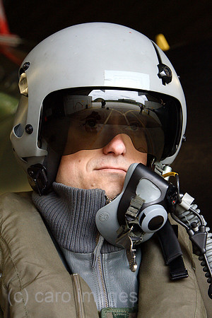 00U070321D033CAROE.JPG