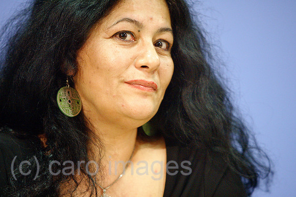 00U070228D008CARO.JPG