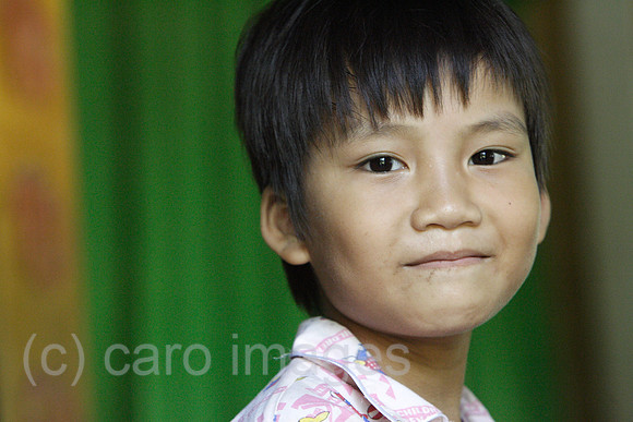 00U061209D019CARO.JPG