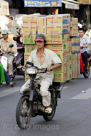 00U061206D056CAROEP.JPG