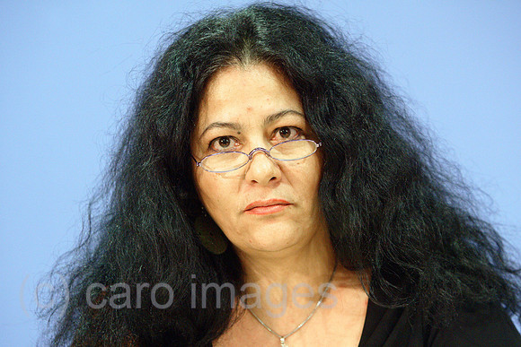 00U070228D006CARO.JPG