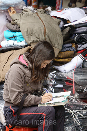 00U061214D012CAROE.JPG