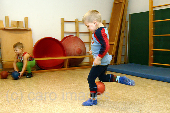 00U070218D005CARO.JPG