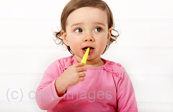0AT120306D002CAROE.JPG