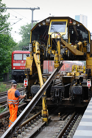 00Y140725D016CAROE.JPG