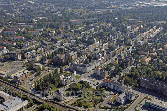 0UX050923D287CARO.JPG