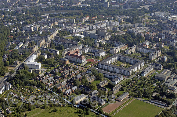 0UX050923D157CARO.JPG