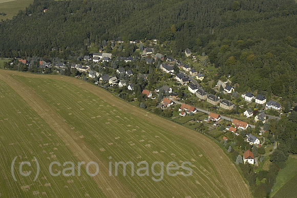 0UX050923D242CARO.JPG