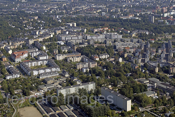 0UX050923D156CARO.JPG