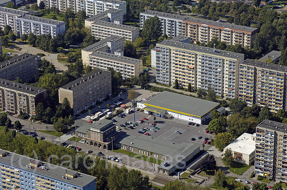 0UX050923D251CARO.JPG
