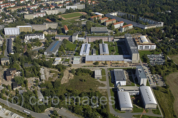 0UX050923D174CARO.JPG