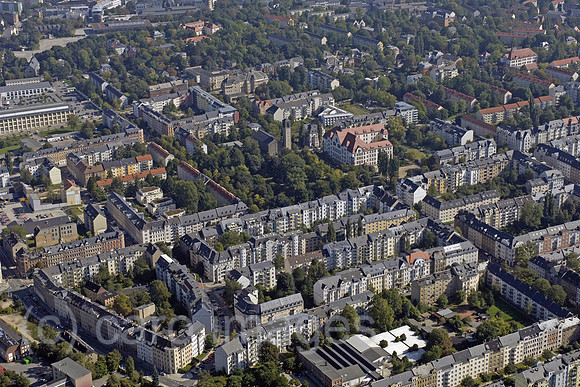 0UX050923D272CARO.JPG