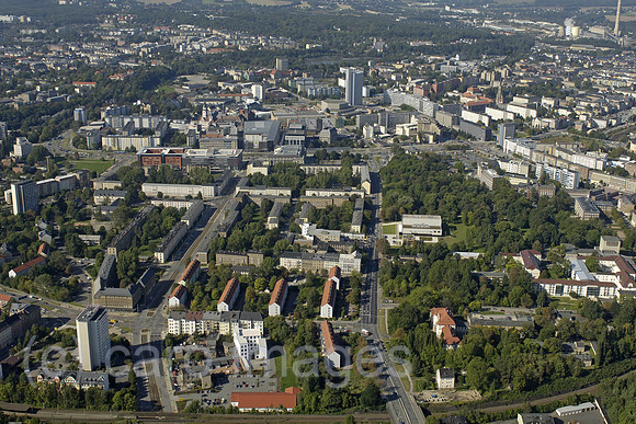 0UX050923D193CARO.JPG