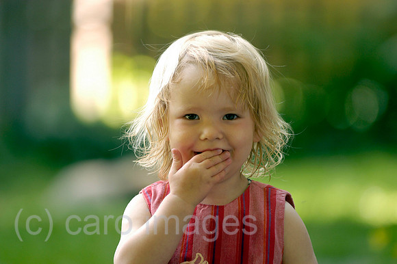 0UX050626D109CARO.JPG