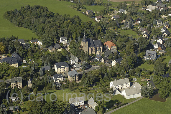 0UX050923D207CARO.JPG