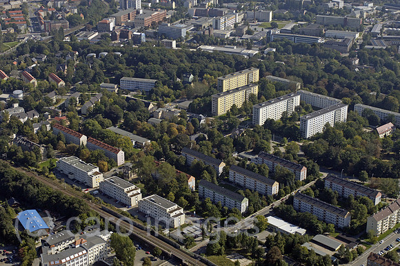0UX050923D296CARO.JPG